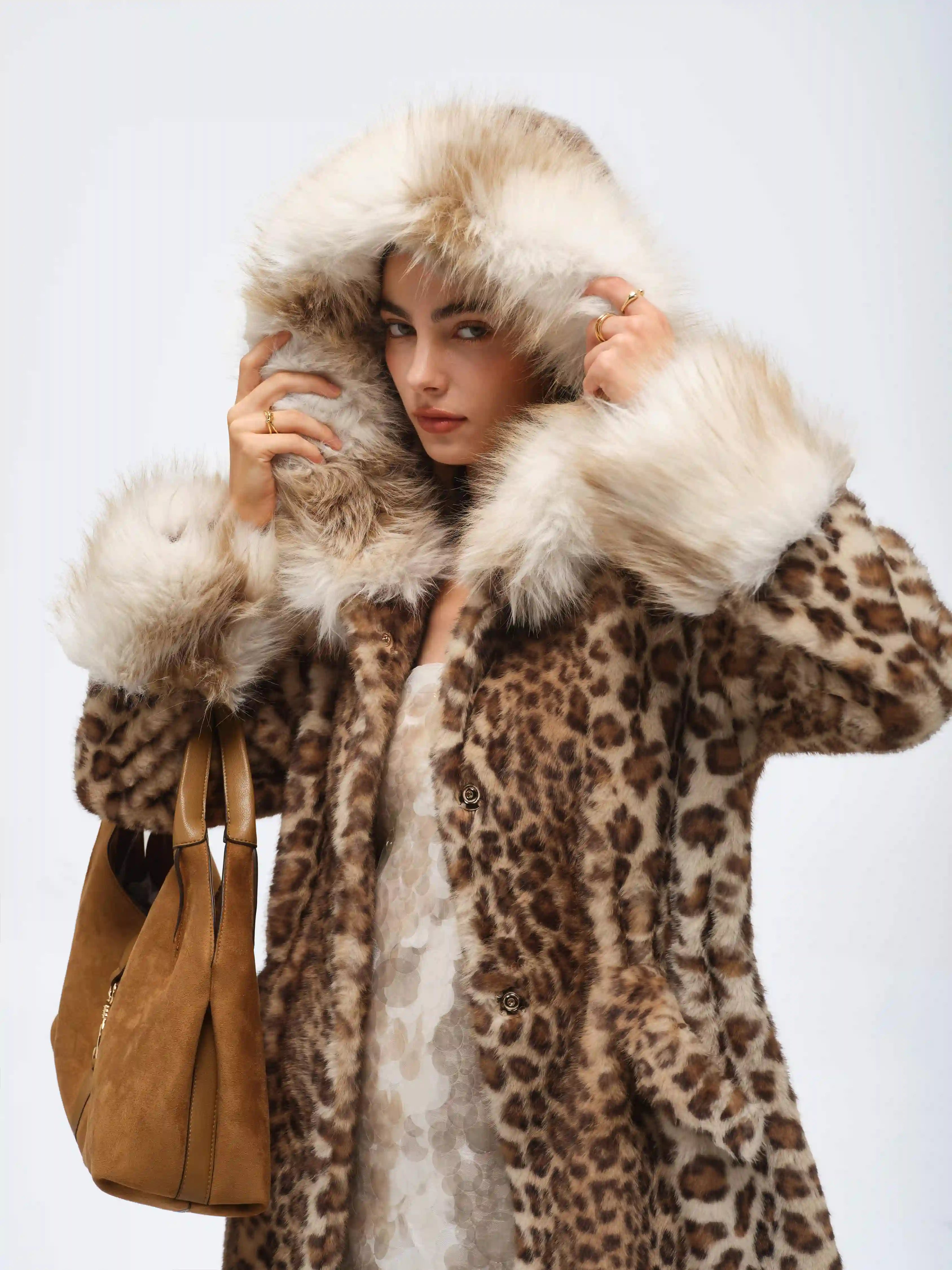#Color_Leopard