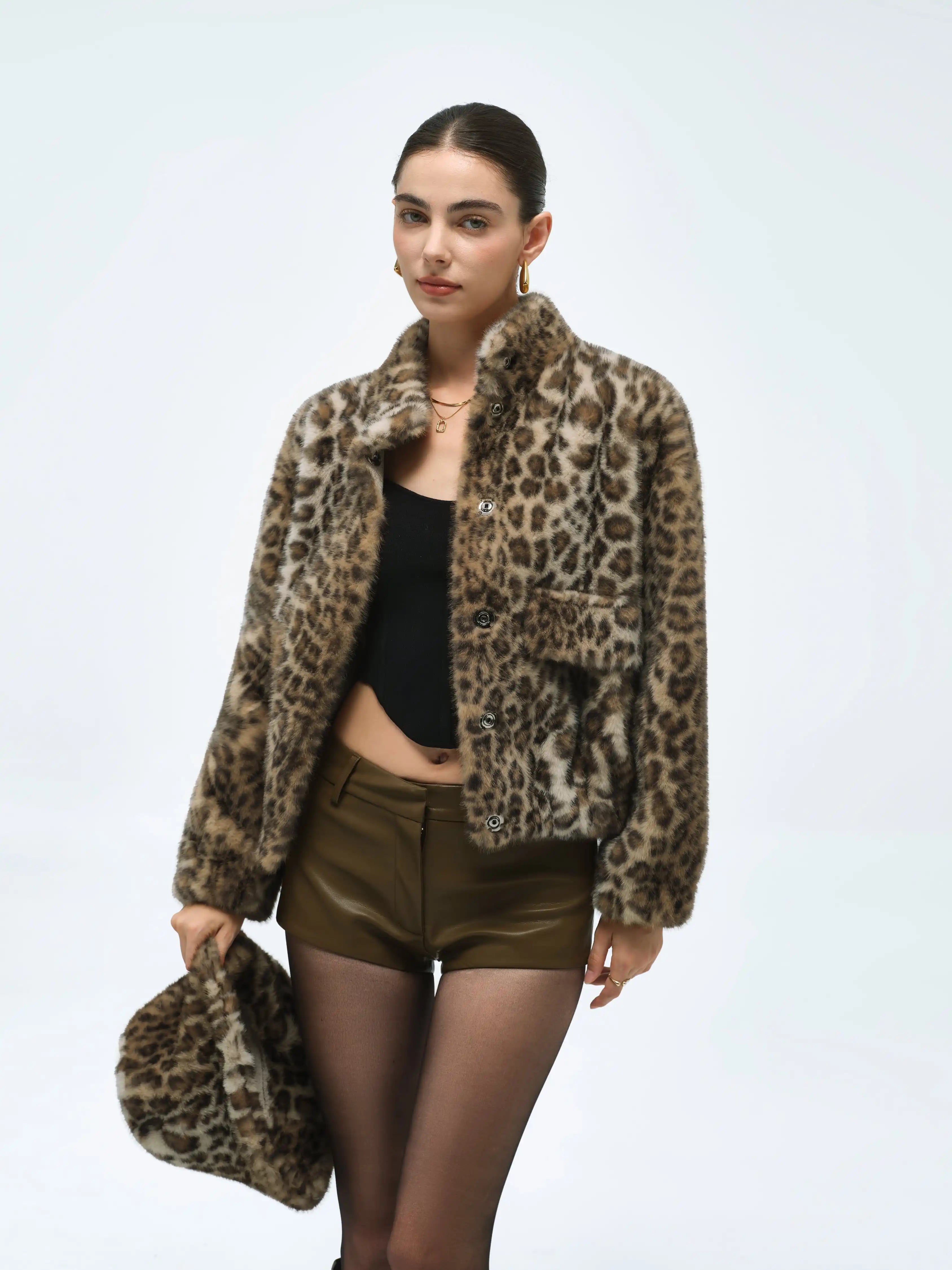 #Color_Leopard